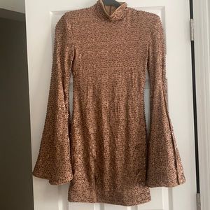 Long sleeve dress